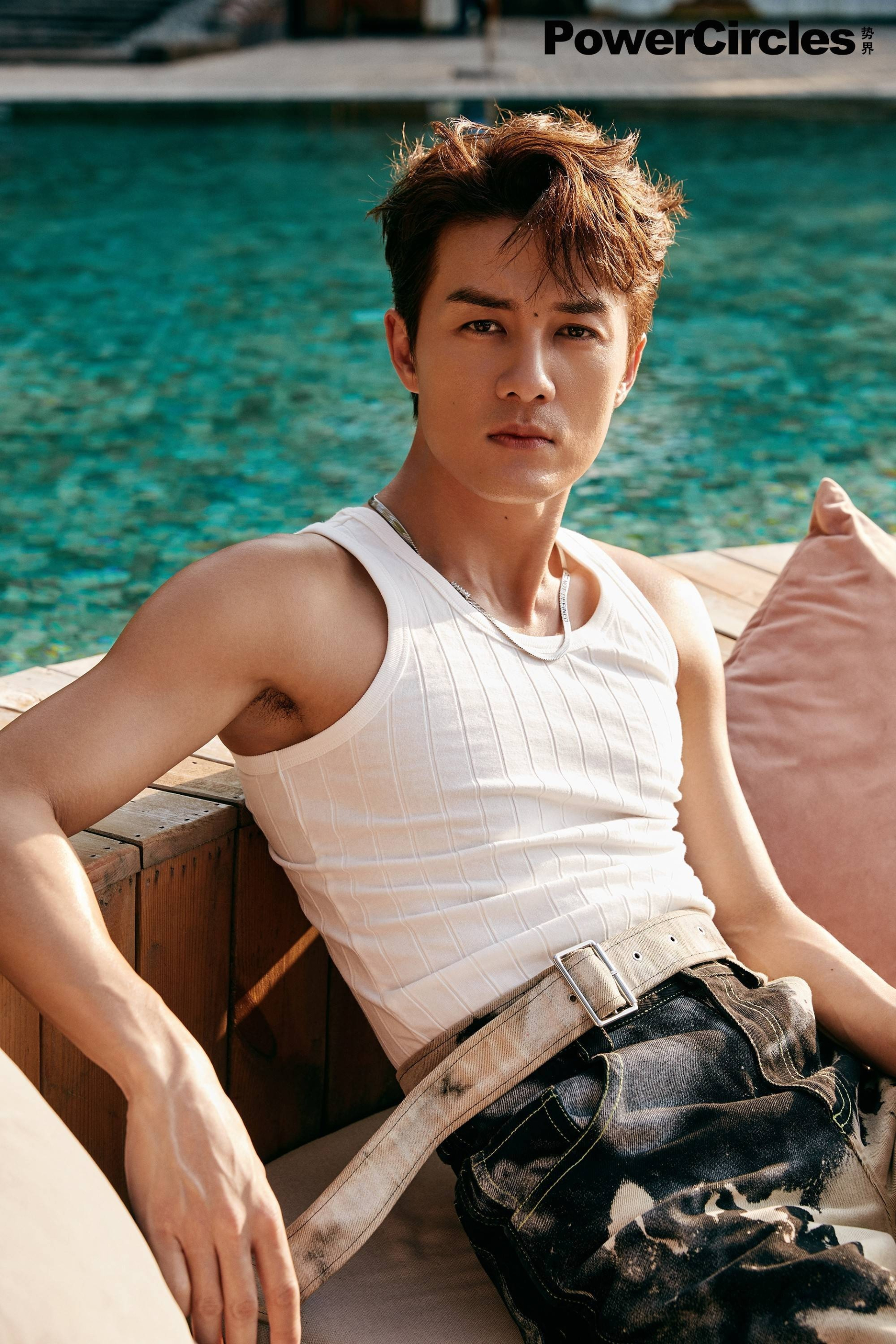 Một Anh Trai Chông Gai và Chị Đẹp đình đám đưa nhau về nhà riêng hẹn hò, showbiz có couple mới cực hot!- Ảnh 9.