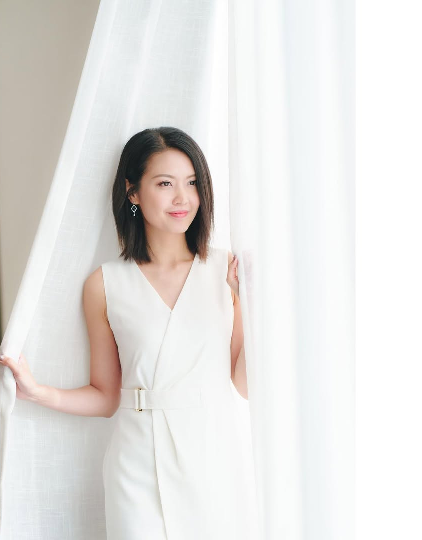 Nàng hậu đáng thương nhất năm 2026: Hạ mình bán hàng rong cứu bạn đại gia bể nợ, giờ bị ruồng bỏ không thương tiếc- Ảnh 2.