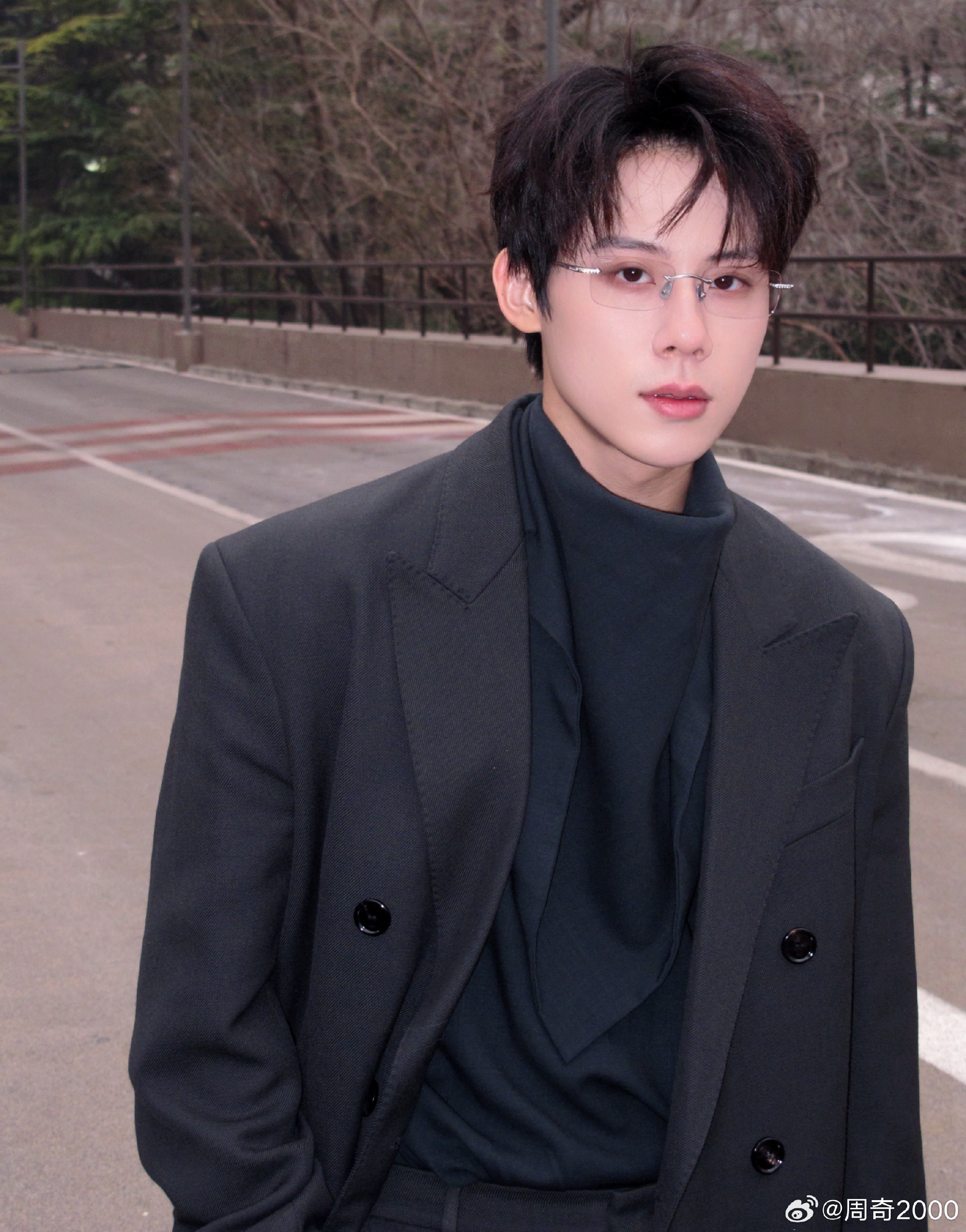 1 cặp sao hôm qua mới lộ clip hẹn hò ở nhà riêng, hôm nay nhà gái đã tuyên bố