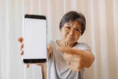 Ngân hàng báo tài khoản bị trộm 36 triệu, người phụ nữ làm theo hướng dẫn thì mất sạch tiền tiết kiệm, ngân hàng nói: “Chúng tôi không hoàn tiền”- Ảnh 2. Ngân hàng báo tài khoản bị trộm 36 triệu, người phụ nữ làm theo hướng dẫn thì mất sạch tiền tiết kiệm, ngân hàng nói: “Chúng tôi không hoàn tiền”- Ảnh 2.