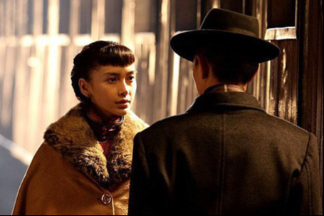 Showbiz có duy nhất 1 mỹ nhân diễn dở đến mức bị bạn diễn cạch mặt, quản lý mắng giữa đường cũng không dám cãi- Ảnh 3.