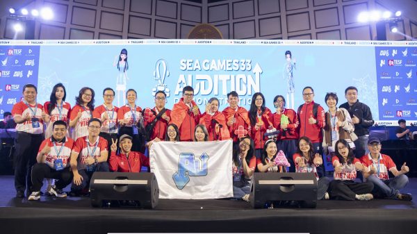 SEA Games 33: Đoàn Thể Thao Điện Tử Việt Nam Đón Nhận Huy Chương Vàng Đầu Tiên ene4549 vljejpg