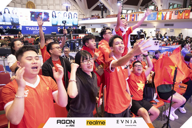 SEA Games 33: Bầu Không Khí Bùng Nổ Trong Ngày Thi Đấu MLBB Nữ Và FC Online 6