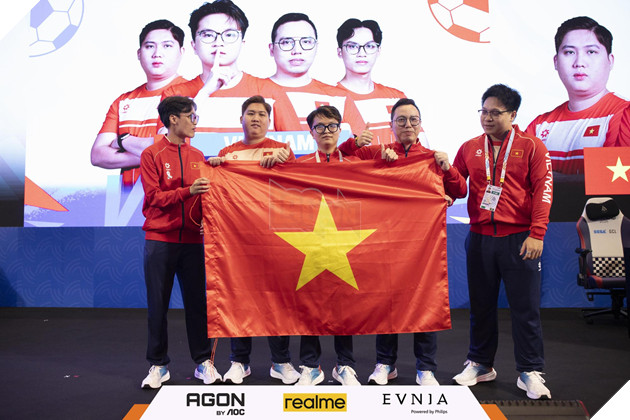 SEA Games 33: Bầu Không Khí Bùng Nổ Trong Ngày Thi Đấu MLBB Nữ Và FC Online