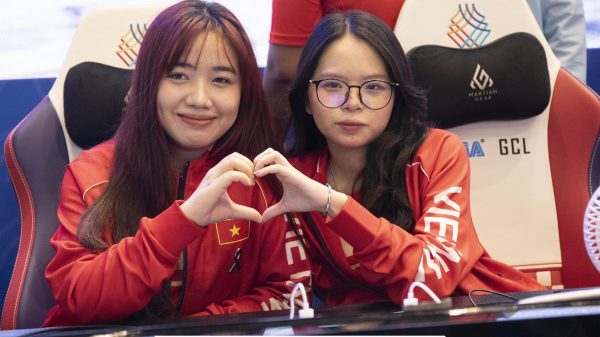 SEA Games 33: VĐV Liên Quân Mobile Thanh Duyên Bày Tỏ Niềm Vui Với Huy Chương Vàng ene5451 qmlbjpg