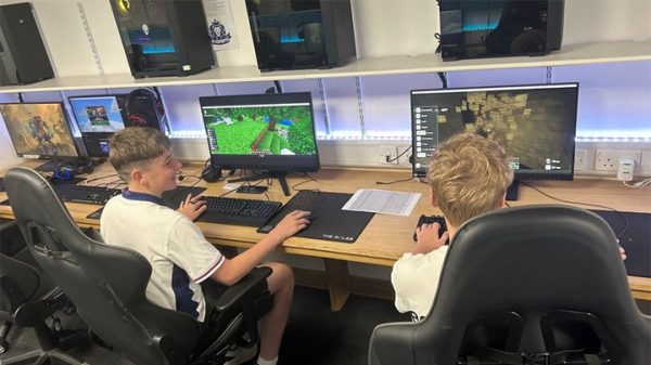 Hệ sinh thái Esports và bài toán phát triển bền vững: Khi sức khỏe tinh thần trở thành trụ cột mới esports embledjpg