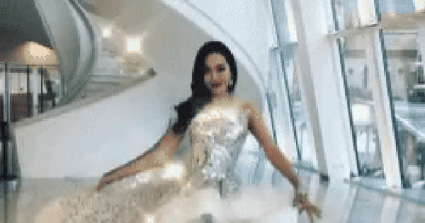 Một sao nữ được bạn trai thiếu gia đập tiền 3.400 tỷ nâng đỡ, đến Dương Mịch cũng bị bắt phải "làm nền" ezgif 2537f62bae03e95e 1765763458296641949469 0 0 131 250 crop 17657634733291753028135gifpng