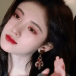 “Mỹ nữ 4000 năm có một” khổ trăm bề vì công ty quản lý ezgif 262bb349c81727d5 1765941852924493512945 0 0 168 320 crop 17659418630421194021573gifpng