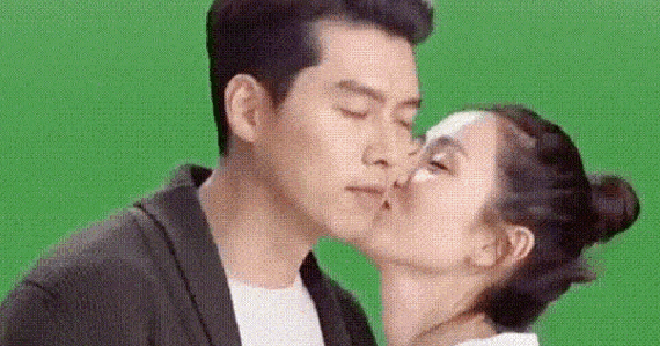 Hyun Bin - Son Ye Jin và con số 3,6 tỷ đồng gây chú ý ezgif 28bcc0991e6764c1 1767111468986405038973 23 0 291 512 crop 17671114916482006533137gifpng