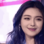 Từ Hy Viên lúc sinh thời phải nuôi cả nhà em gái, cung phụng là vậy vẫn không được mẹ thương? ezgif 40c3b2f1c7793ed5 17691357909271331639895 0 0 168 320 crop 17691357992051121314944gifpng