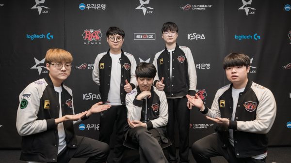 Peanut và Khan cùng chia sẻ một sự thật "phũ phàng" về LMHT liên quan Faker faker peanut 3 1766124950203 17661249504691279682791