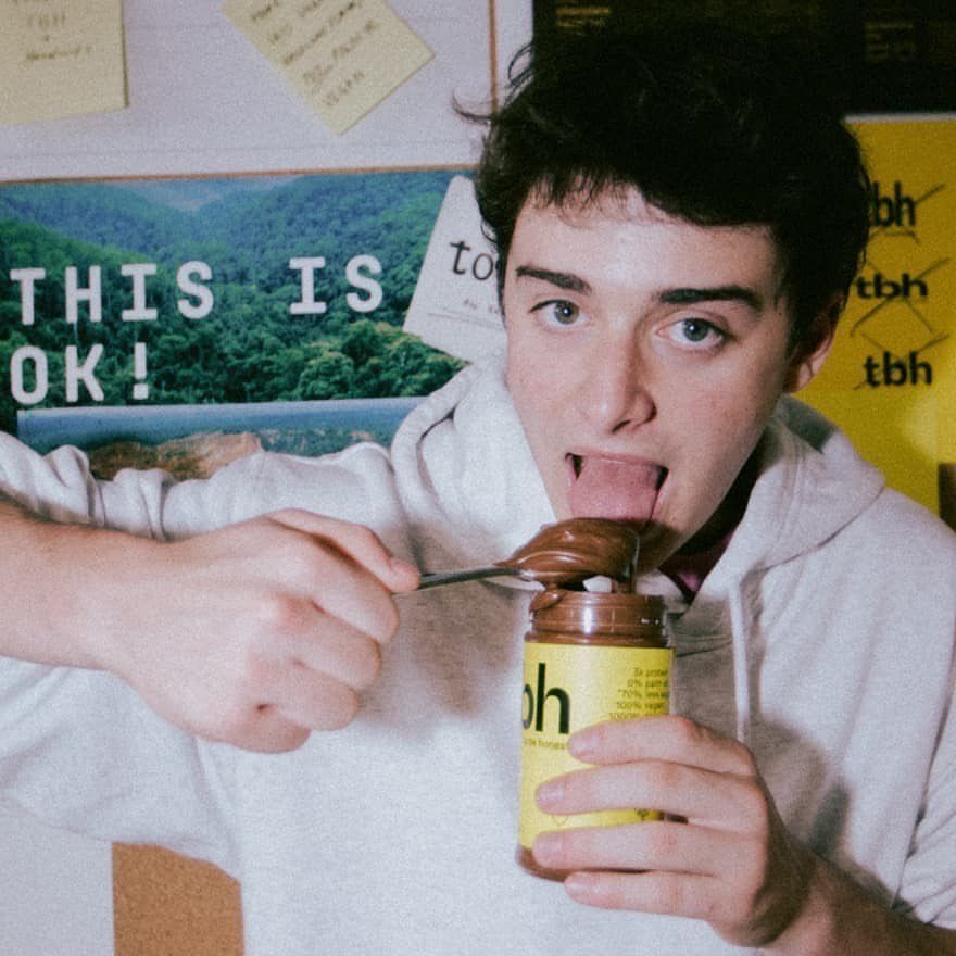 Showbiz làm gì có ai hên như mỹ nam này: Đóng 1 phim giàu cả đời, 17 tuổi làm