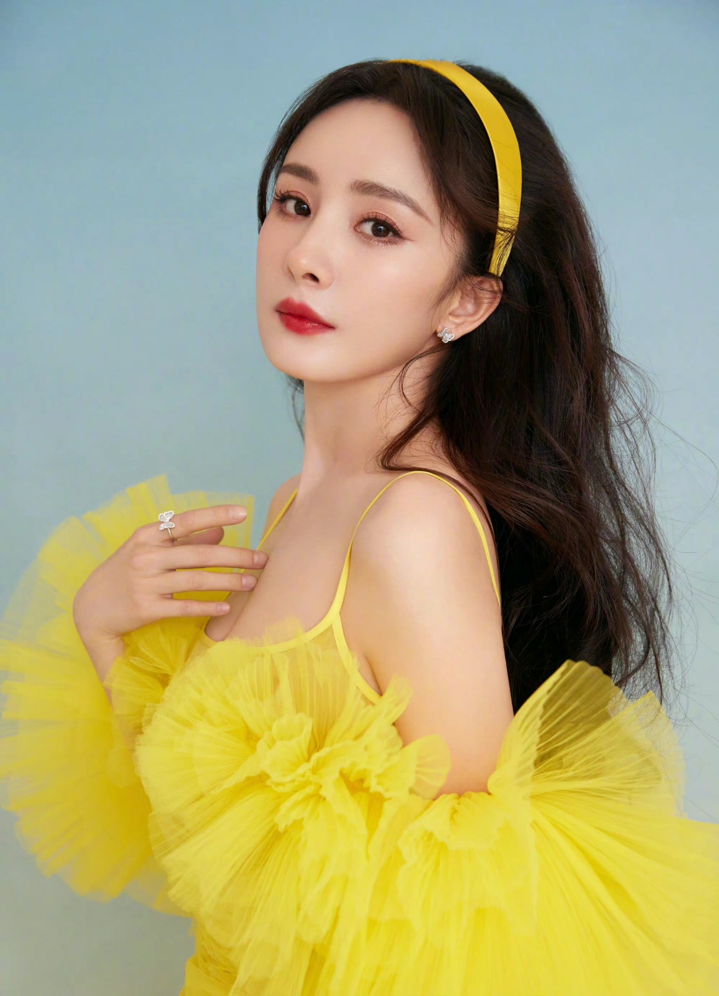 Náo loạn nhất MXH xứ Trung bây giờ là BXH mỹ nhân gánh phim: Triệu Lệ Dĩnh vững ngôi vương, Bạch Lộc gây hoang mang vì bất ngờ xuất hiện- Ảnh 3.