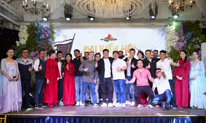 fgalcin Hàng trăm game thủ Kiếm Thế hội tụ tại Đại Kiếm Hội 2026 fgalcin