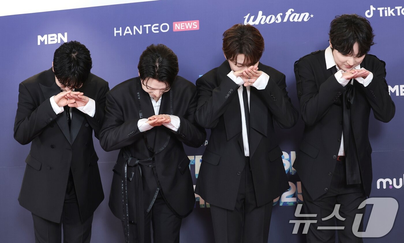 Thảm đỏ Hanteo Music Awards 2026: Tiffany (SNSD) rạng rỡ xinh hút hồn, át hết dàn mỹ nhân đàn em- Ảnh 23.