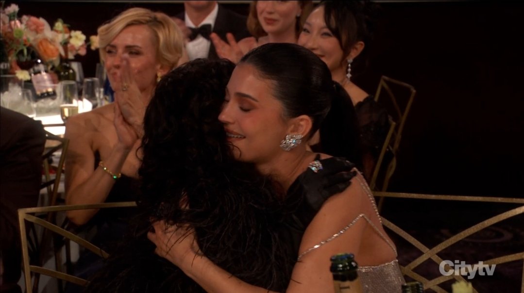 Kylie Jenner và Timothée Chalamet có cần đến mức này không?- Ảnh 9.