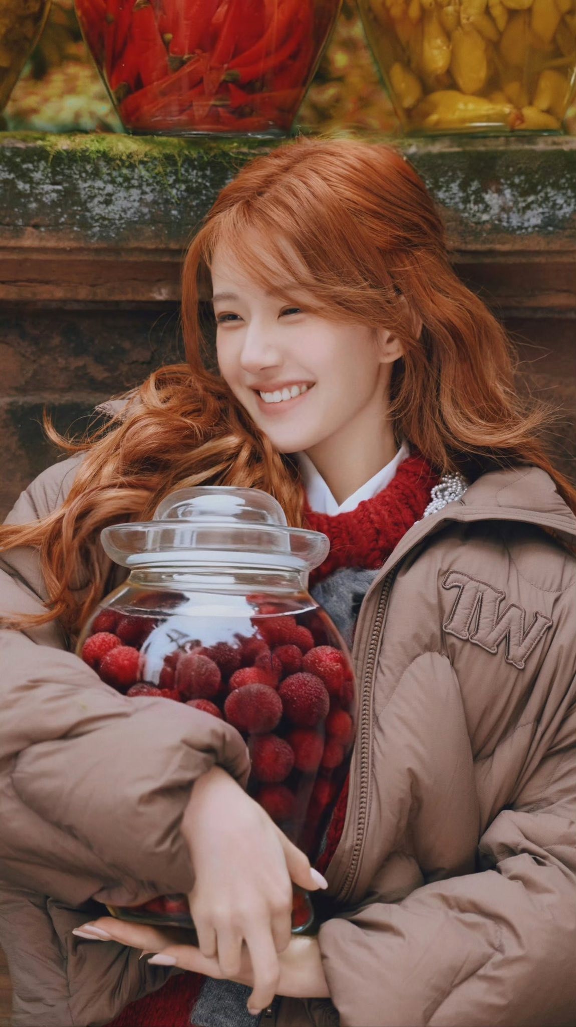 "Lấy trứng chọi đá" đối đầu công ty quản lý: "Mỹ nữ 4000 năm có 1" đứng trước nguy cơ lao lý g21 1766827102597 17668271031531112370762 1766832521097 1766832521474263532384