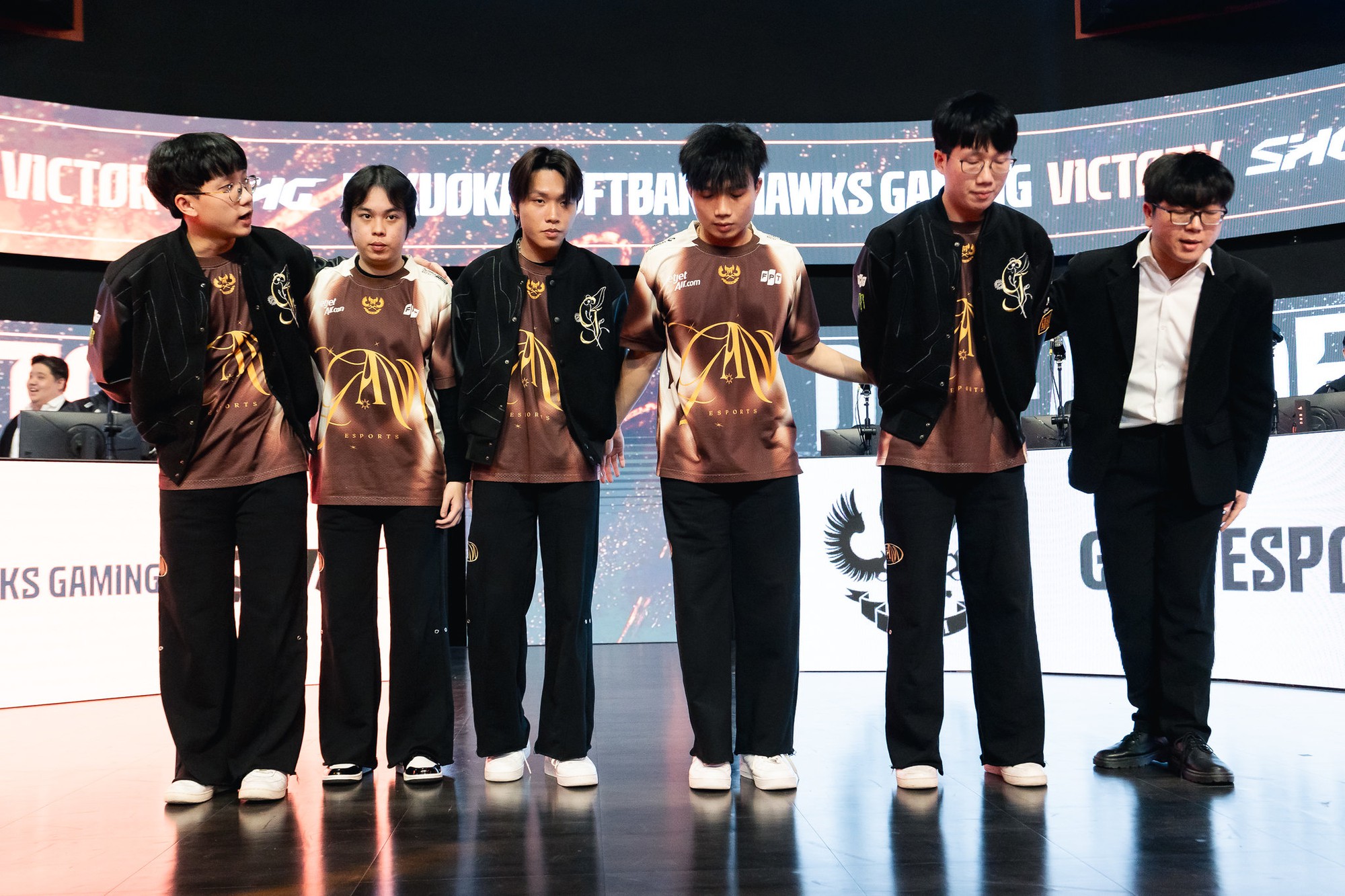 GAM lập cột mốc