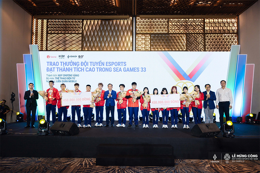Garena Việt Nam trao tặng hơn 1 tỷ đồng cho các đội tuyển Esports đạt thành tích cao tại SEA Games 33 garena trao thuong 1