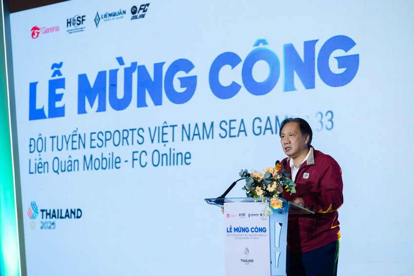 Garena Việt Nam trao hơn 1 tỷ đồng mừng công các đội tuyển Esports tại SEA Games 33 garrena 0901 2