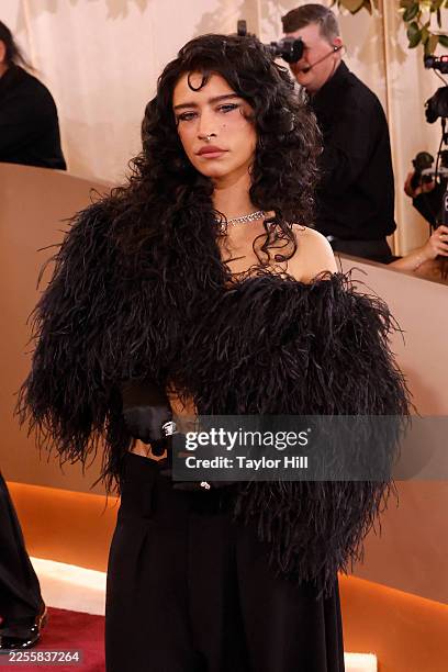 Drama nhất Quả Cầu Vàng: Đại mỹ nhân thân mật sát rạt Timothée Chalamet, cùng lúc xem chính thất Kylie Jenner như người vô hình- Ảnh 3.