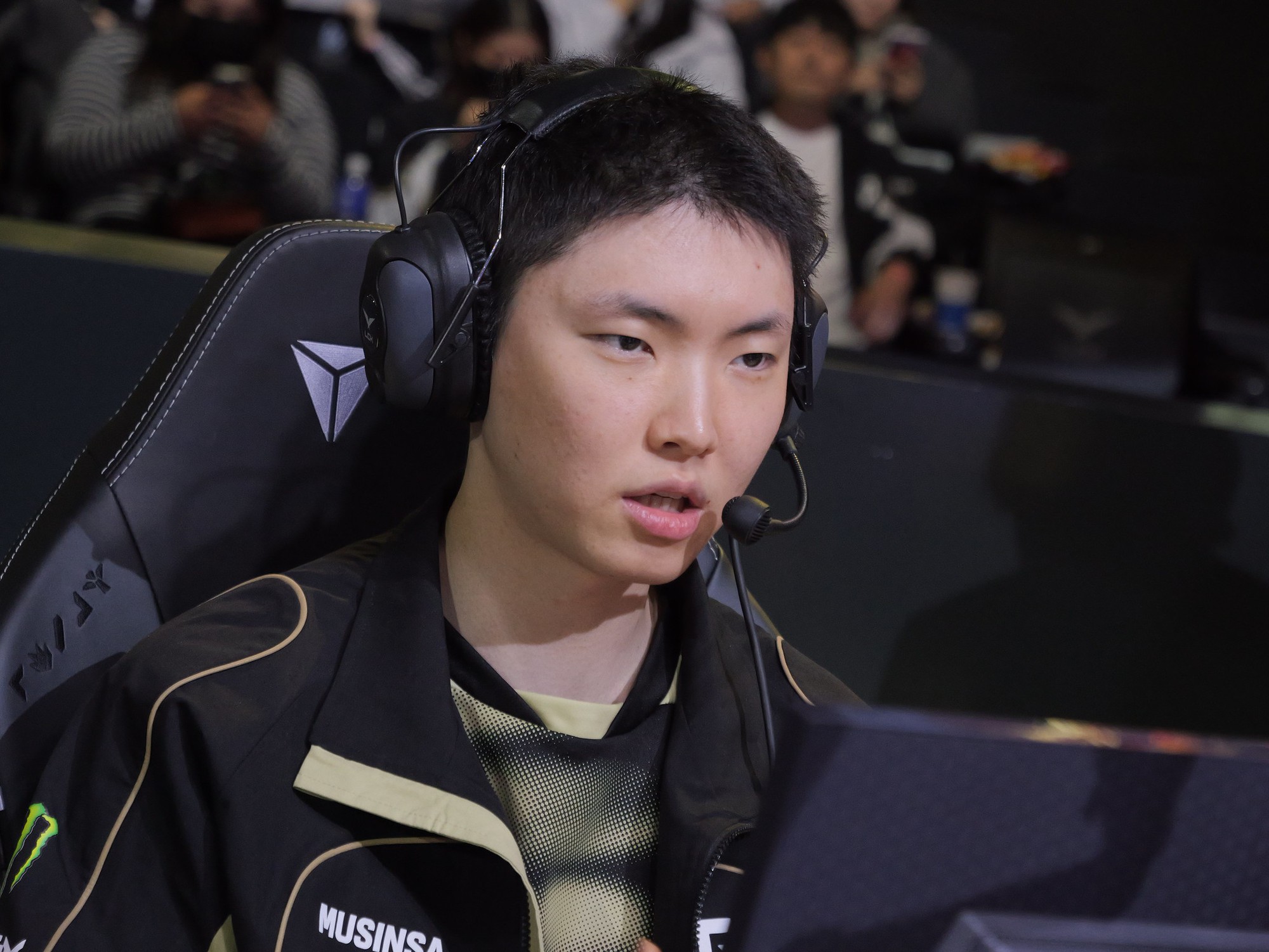 Dự đoán Gen.G - HLE: Khó cho