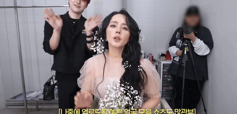 Han Ga In điên thật rồi!- Ảnh 1.