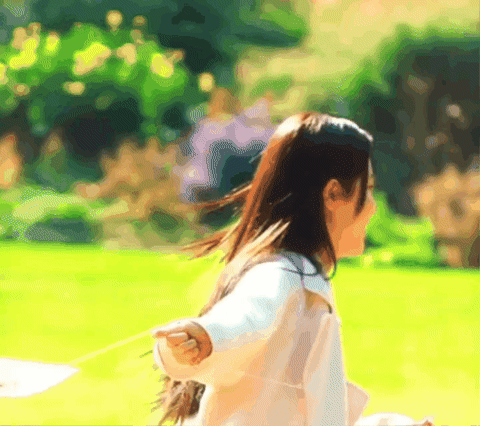 Không thể tin được mỹ nhân này đã 49 tuổi rồi, khí chất cao quý đúng chuẩn nhân vật trong tiểu thuyết- Ảnh 1.