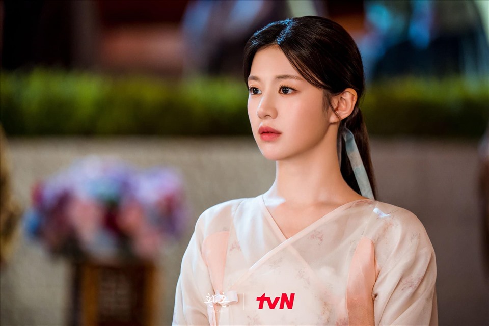 Nữ thần dao kéo đẹp nhất Hàn Quốc: Đóng liên tiếp 7 phim gây sốt toàn cầu, visual đúng chuẩn kiệt tác của phòng mổ- Ảnh 4.