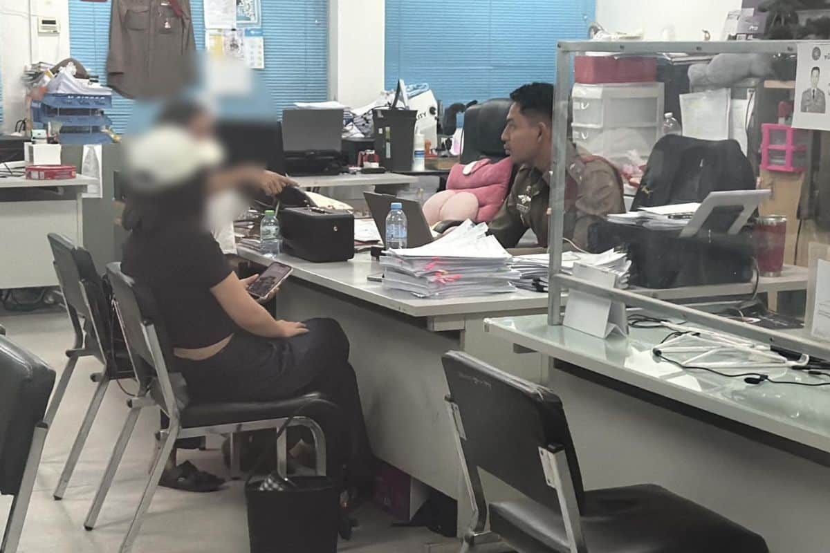 Nữ nhân viên môi giới bất động sản bị