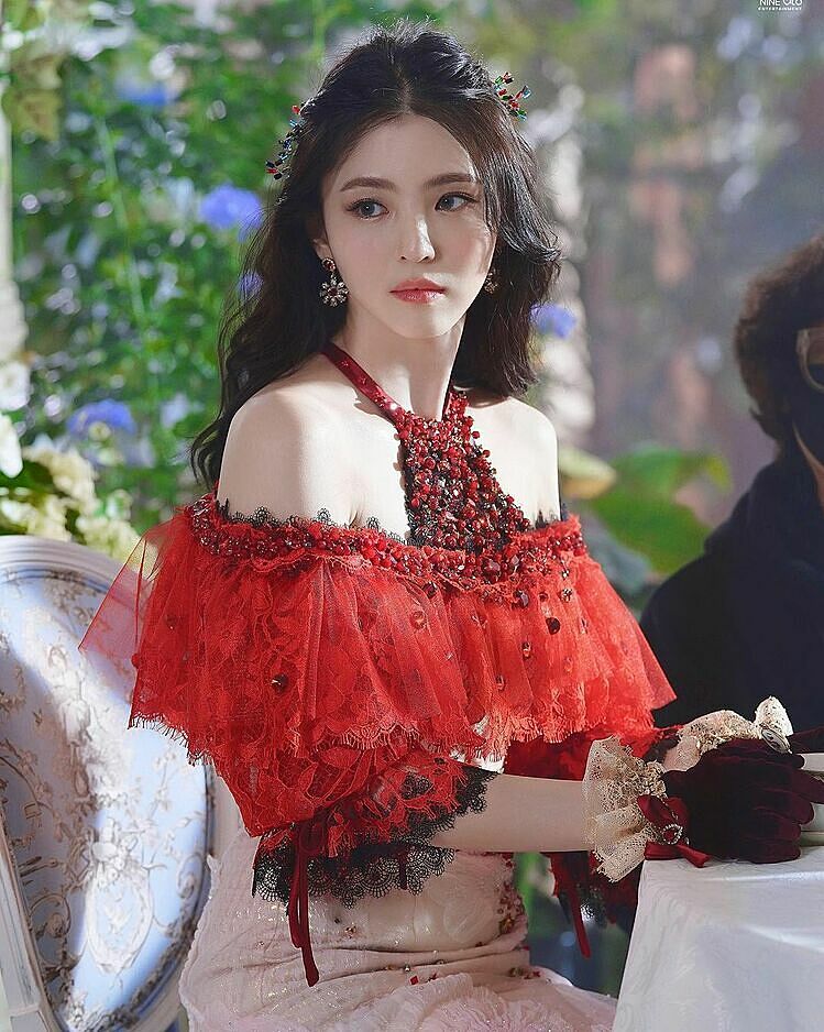 Han So Hee gây hoang mang tột độ với bài đăng sốc: “Tạm biệt mọi người” sau drama ngoại tình- Ảnh 2.