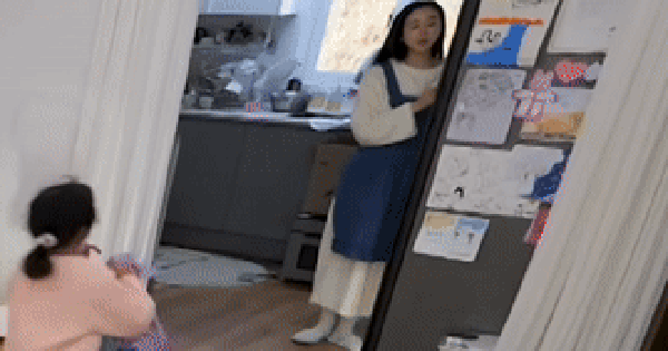 Hoa hậu quốc dân "ngược đãi" con gái nhỏ, khiến chồng nổi điên trên sóng truyền hình hh1 17685525290631150717152 0 0 174 333 crop 17685525422411826846875gifpng