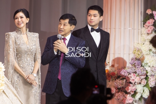 Tiên Nguyễn bất ngờ bị