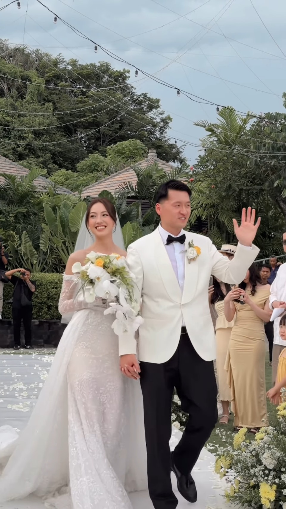 "Nữ thần chân dài" bí mật cưới người tình lâu năm hnjjax3lwxhpafhxlsn5wvc w6sm vc3vp nd1afju 17707090785551579384593 1770716631899 17707166321422050525871