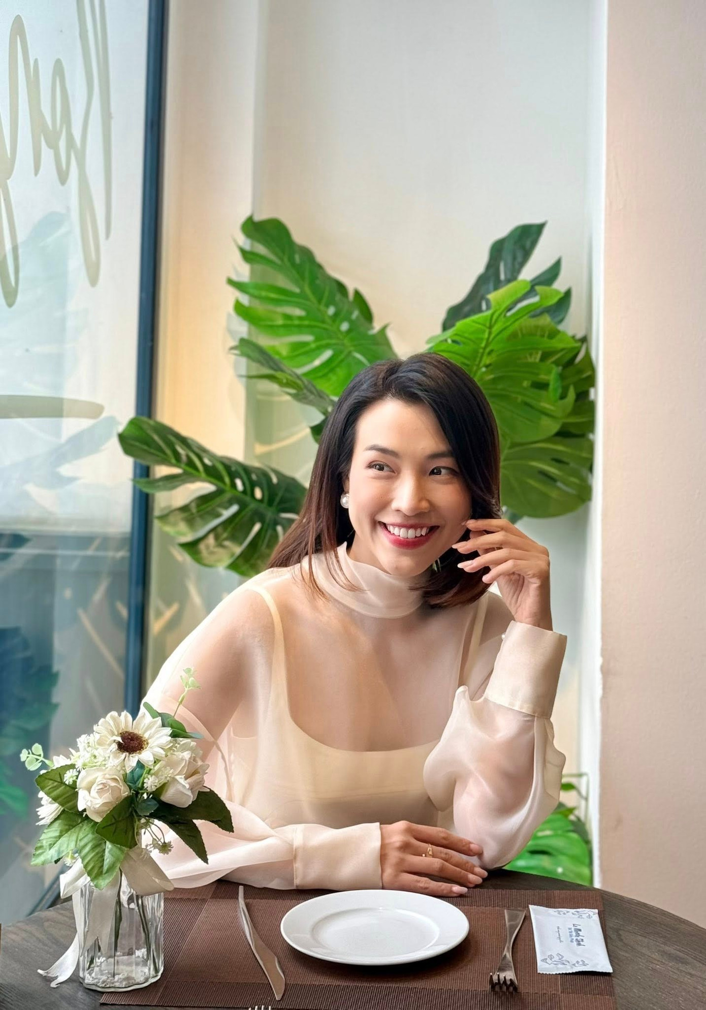 MC Hoàng Oanh sau 4 năm ly hôn- Ảnh 5.