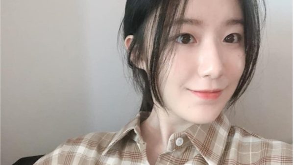 Hoen ố hình ảnh nghệ sĩ văng tục với khán giả hoen o hinh anh nghe si vang tuc voi khan gia img 20260113 192823 1768307367 694 width659height504