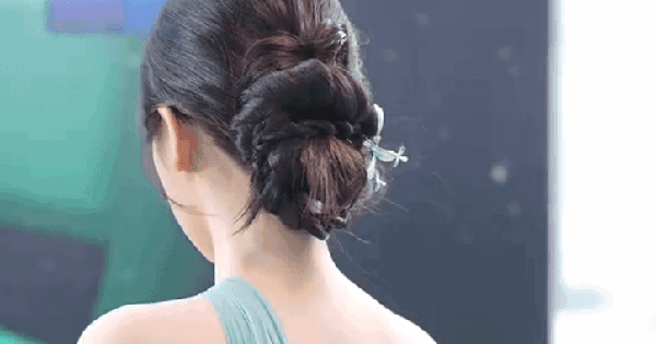 Đời đi diễn chỉ mong có fan giàu như mỹ nhân này: Chi 3,6 tỷ mua vui cho idol, tâm ở đâu tiền ở đó honeycam 2026 01 10 17 55 47 17680490491801580936470 21 0 401 726 crop 1768049064748331781873gifpng