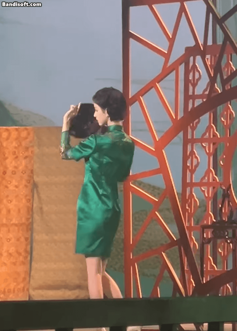 Mỹ nhân cứ mặc sườn xám là thời gian đảo ngược 100 năm: Mỗi khung hình là 1 bức họa, khí chất showbiz hiếm thấy- Ảnh 2.