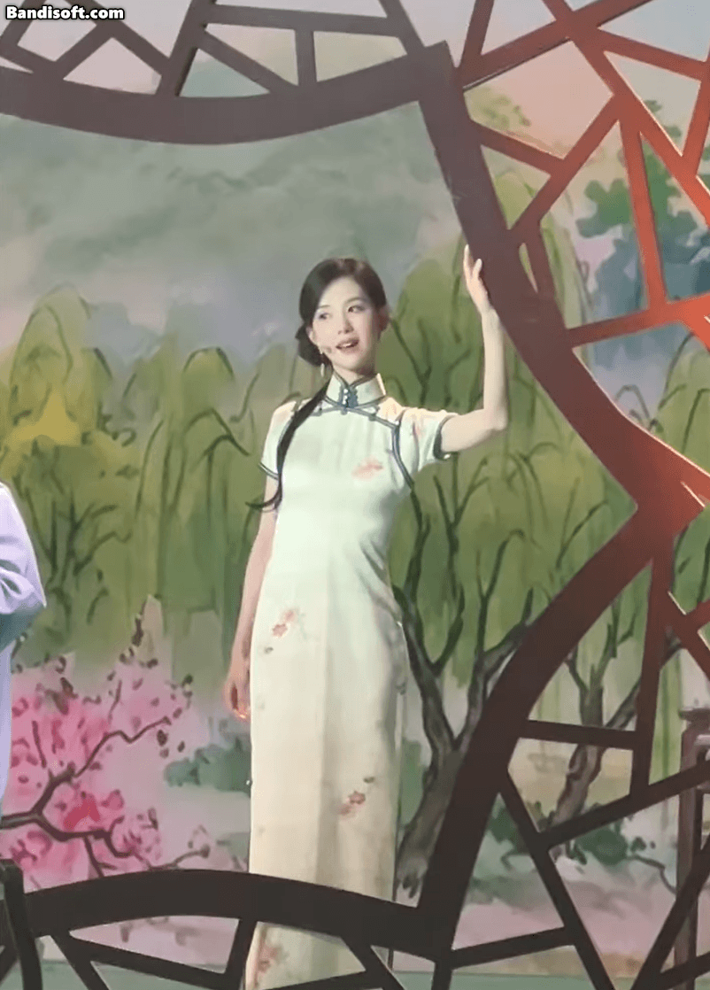 Mỹ nhân cứ mặc sườn xám là thời gian đảo ngược 100 năm: Mỗi khung hình là 1 bức họa, khí chất showbiz hiếm thấy- Ảnh 3.