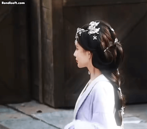 Lạy trời đừng cho mỹ nhân già đắng này đóng thiếu nữ: Đẻ ra nữ chính còn được, trêu đùa khán giả hay gì- Ảnh 3.