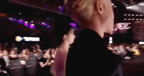 Trời ơi cặp đôi không ai ủng hộ đến bên nhau thật rồi: Nhà gái già chát, nhà trai đen đủi chạy cũng không được honeycam 2026 01 31 17 05 54 17698641667531671352917 17 0 333 604 crop 1769864184379883381635gifpng