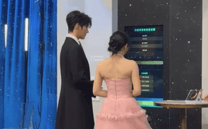 Có mỹ nhân 42 tuổi nào mơn mởn như quả đào mật thế này không: Đẹp không tả nổi, nhìn tưởng đâu thiếu nữ