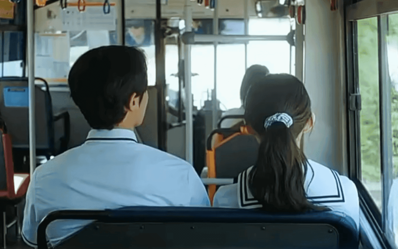 Ngàn vạn cái đẹp trên đời tụ hết vào 1 phim Trung Quốc: Yểu điệu thục nữ quân tử hảo cầu là đây chứ đâu- Ảnh 5. Trời sập cũng phải xem phim Hàn này bằng được: Cặp chính nhan sắc quá đã, tiên đồng ngọc nữ giá đáo nhân gian