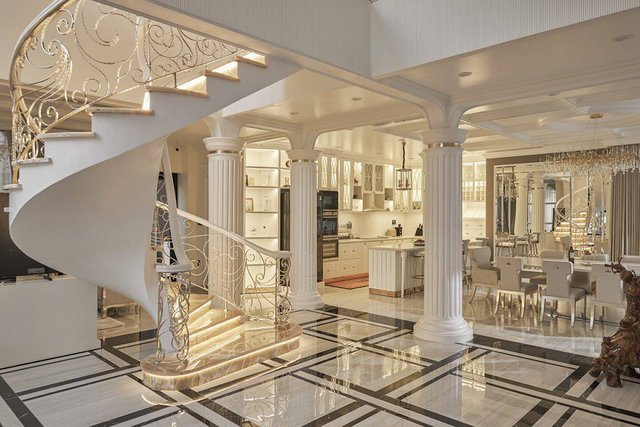 Loá mắt khung cảnh bên trong biệt thự đắt đỏ, 3,6 tỷ chỉ xây được cái cổng của Lệ Quyên- Ảnh 5.