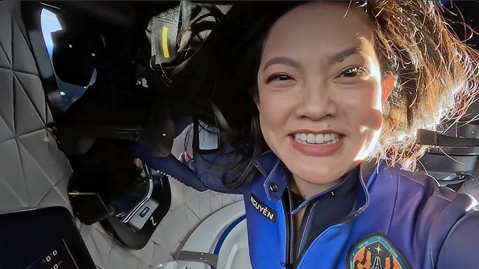Nữ phi hành gia gốc Việt tuyên bố bị trầm cảm sau chuyến bay vào không gian- Ảnh 3.