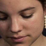 Cô gái chuyên thu mua răng người human ivory lucie majerus 1 113013 1766106071179 1766106071524719499139 0 0 550 880 crop 17661060955521959411990jpg