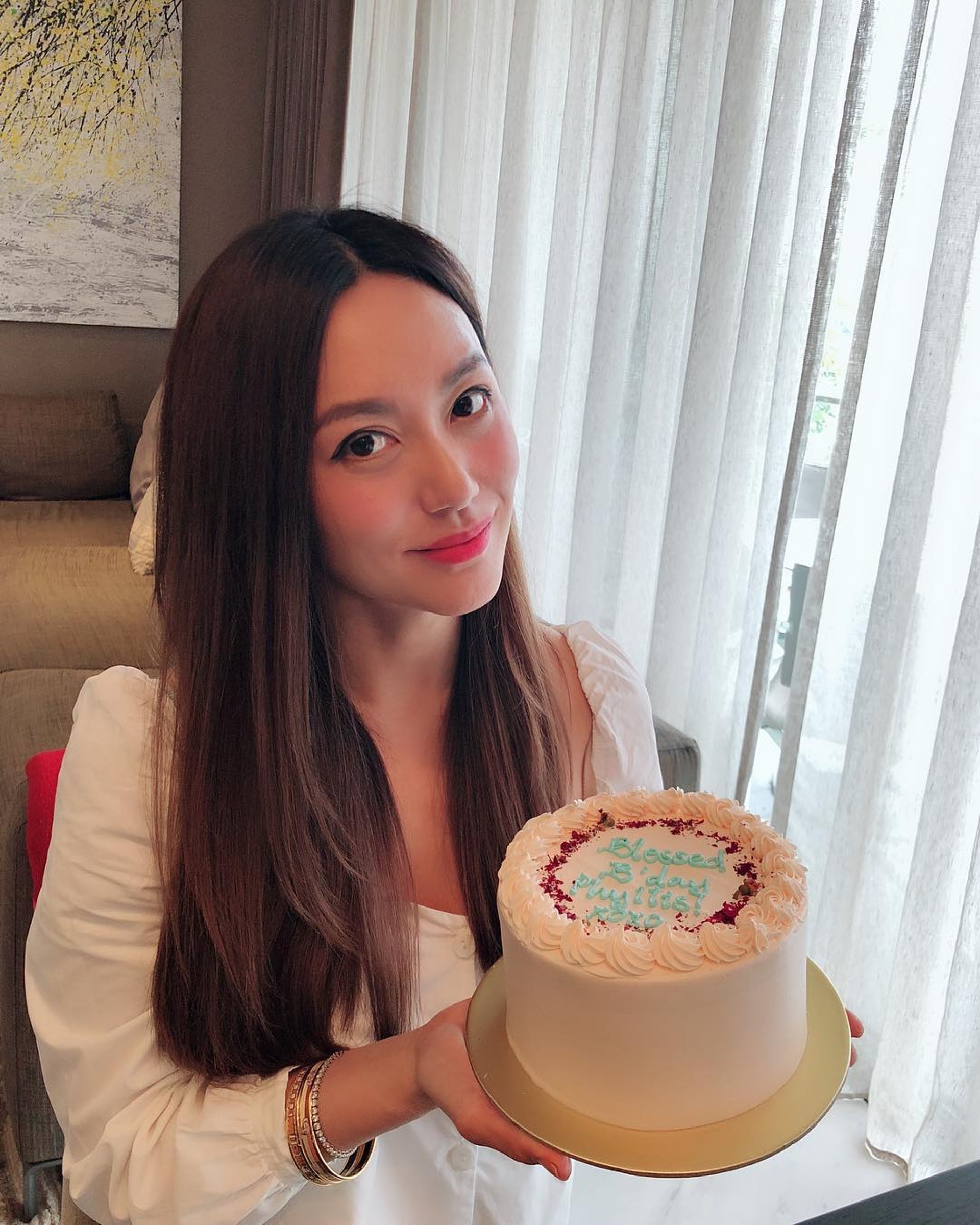 Ngọc nữ showbiz lấy chồng ngoại quốc hơn 17 tuổi, có 2 con riêng và cái kết bất ngờ khi làm mẹ kế hào môn- Ảnh 10.