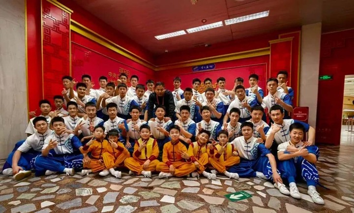 Bí mật sau màn trình diễn robot Trung Quốc múa võ tôn vinh Lý Tiểu Long- Ảnh 1.