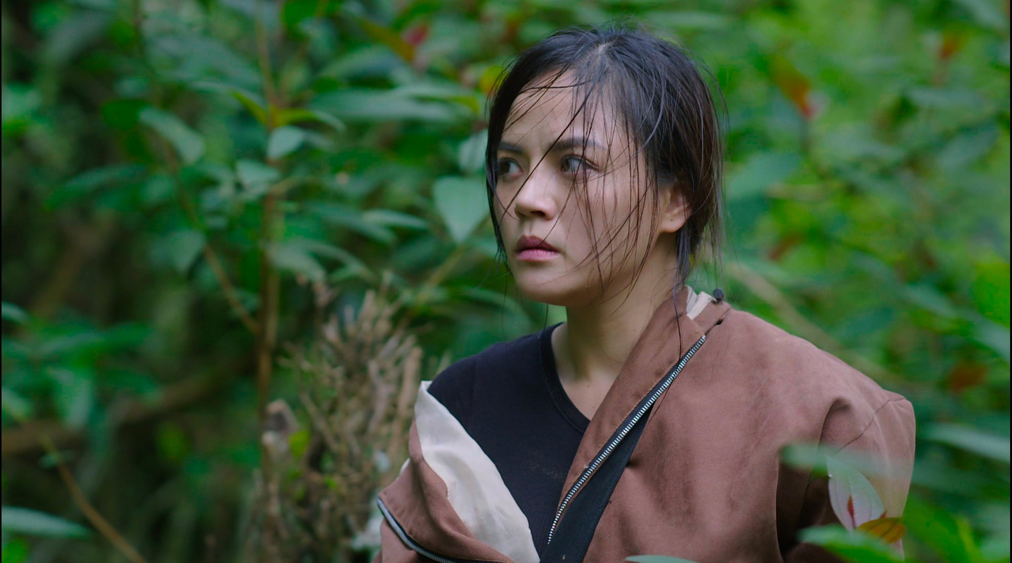 Mỹ nhân Việt được Bộ Quốc Phòng khen thưởng: Đóng tận 5 phim top 1 rating cả nước, nhan sắc thăng hạng dữ dội- Ảnh 4.