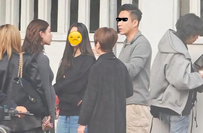 Đau lòng cho con gái Từ Hy Viên: Ủ rũ sống bên cha và mẹ kế, đám tang đám giỗ của mẹ không được dự- Ảnh 2. Đau lòng cho con gái Từ Hy Viên: Ủ rũ sống bên cha và mẹ kế, đám tang đám giỗ của mẹ không được dự- Ảnh 2.